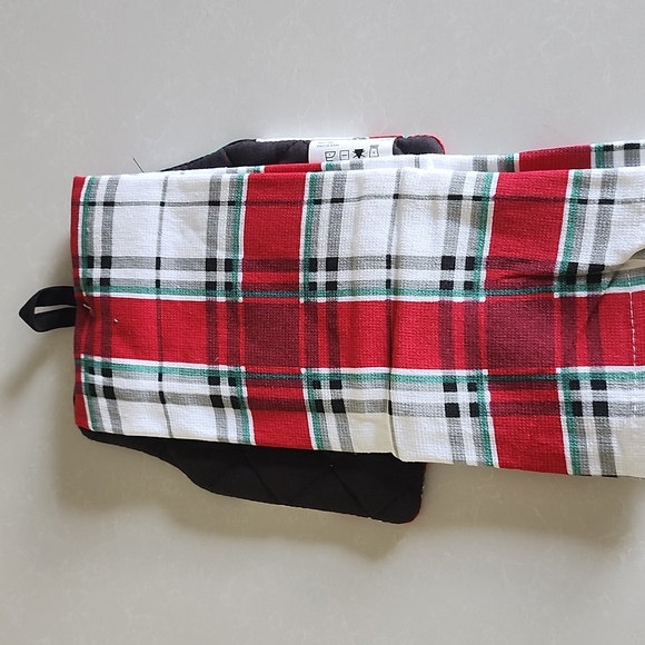 Kitchen towel and pot holder set - Picture 4 of 4